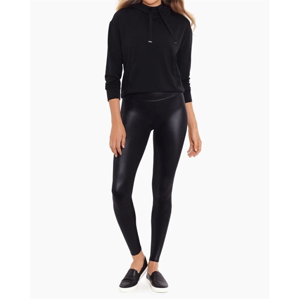 Miraclesuit Athleisure Leggings‎ Size M Black Tummy Control Faux Leather NWT